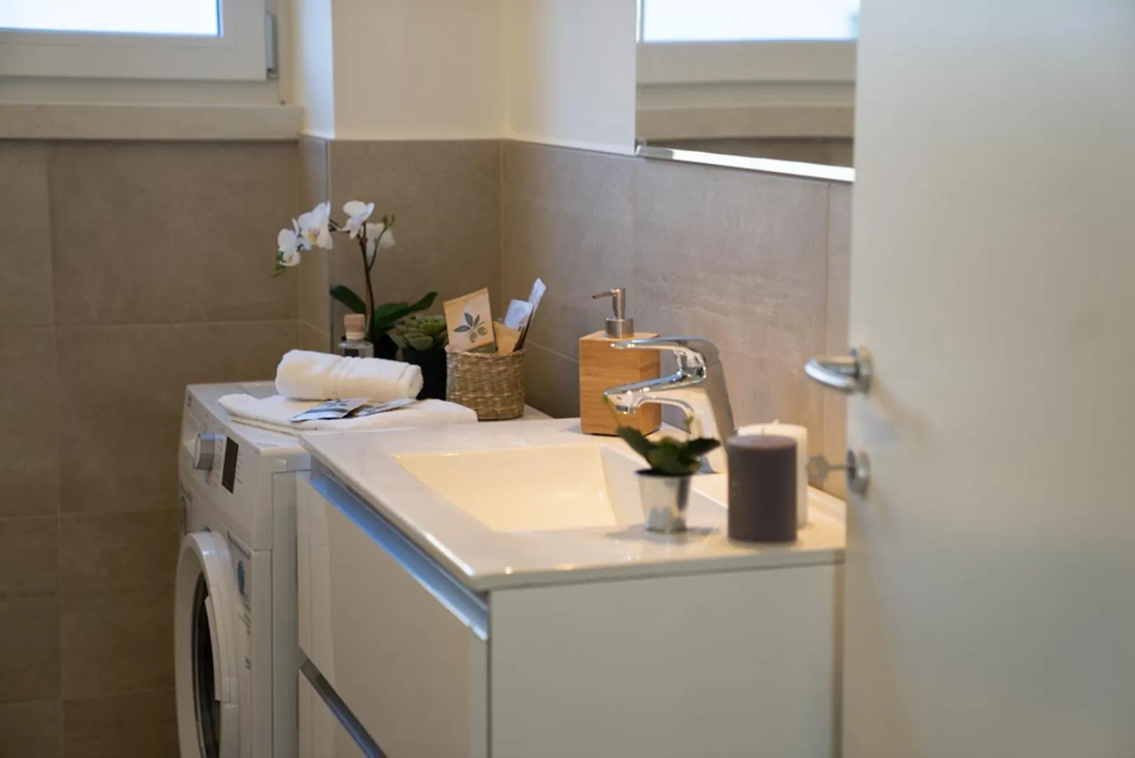 Eco Lake Apartments 佩斯基耶拉德加达